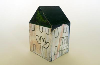House 01 by Anne Davies
