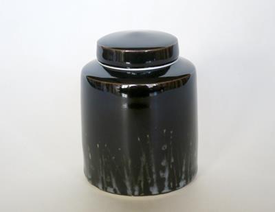 Tenmoku Lidded Jar by Chris Keenan